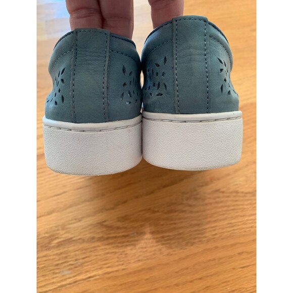 Vionic Midi Perf Slip On Shoes - Picture 9 of 11